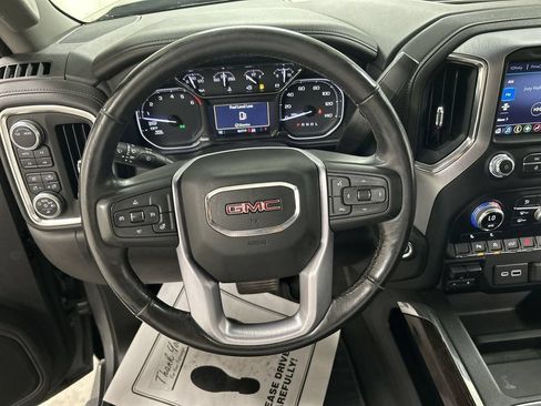 Used 2020 GMC Sierra 1500 Elevation w/ Elevation Value Package AWD/4WD image 4