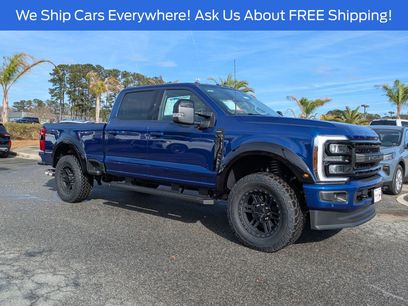 New 2026 Ford F250 Lariat w/ Black Appearance Package