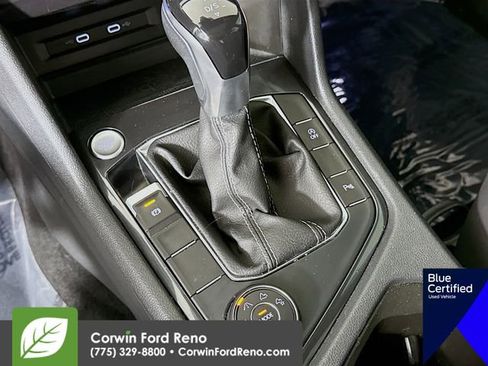 Used 2022 Volkswagen Tiguan SE R-Line image 19