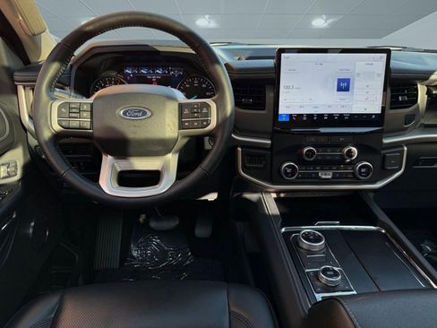 Used 2024 Ford Expedition Max XLT AWD/4WD image 28