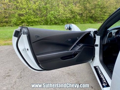 Used 2016 Chevrolet Corvette Stingray Coupe w/ Carbon Flash Badge Package image 11