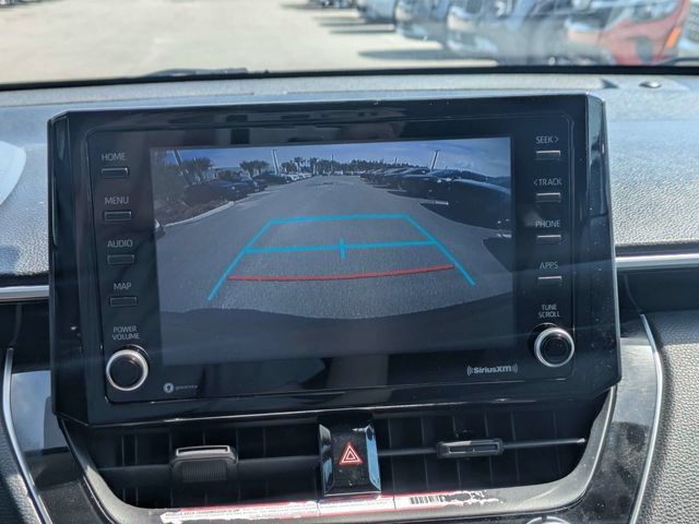 Used 2022 Toyota Corolla Cross LE w/ Moonroof Package FWD image 21