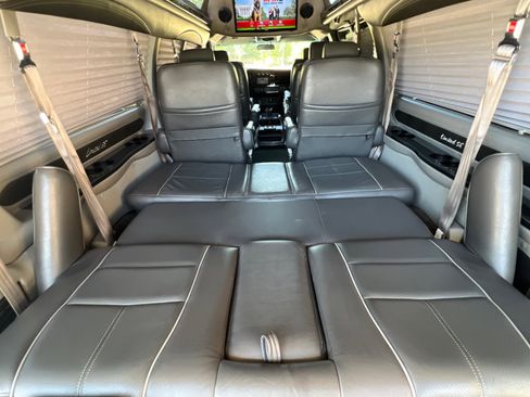 Used 2016 GMC Savana 2500 Extended image 48