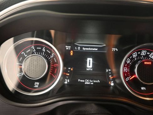 Used 2016 Dodge Challenger R/T RWD image 19