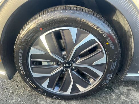 Used 2024 Kia EV6 Light image 68