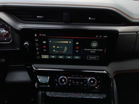 Used 2025 GMC Sierra 1500 AT4 w/ AT4 Premium Package image 4