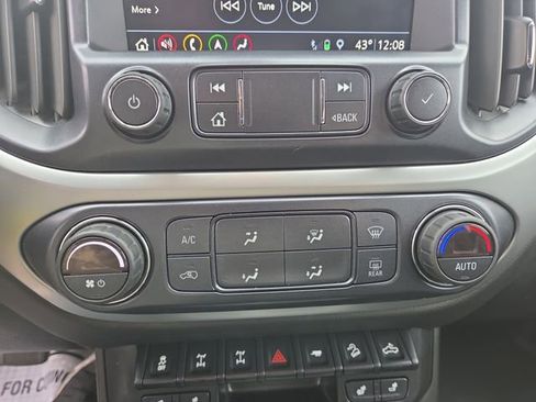 Used 2021 Chevrolet Colorado ZR2 image 37