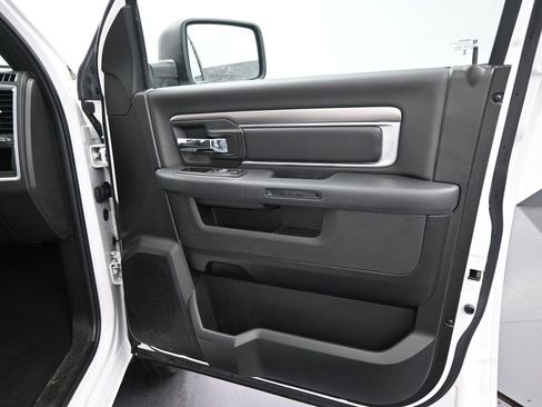 Used 2024 RAM 1500 Classic Warlock image 17