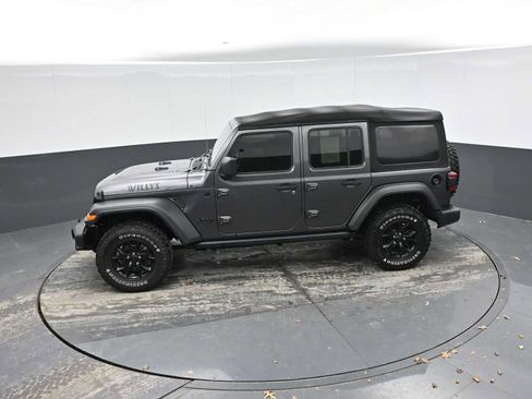 Used 2021 Jeep Wrangler Unlimited Willys image 28