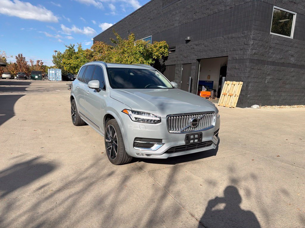 Used 2024 Volvo XC90 B6 Plus w/ Protection Package Premier AWD/4WD image 7