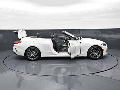Used 2021 BMW 430i Convertible w/ Premium Package RWD image 34