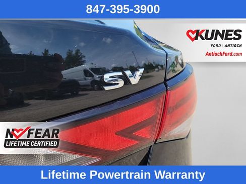 Used 2024 Nissan Sentra SV FWD image 7