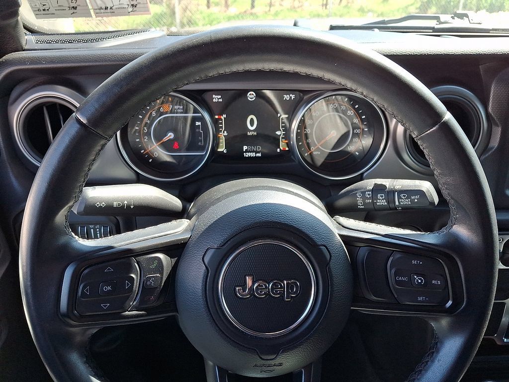 Used 2021 Jeep Wrangler Sport AWD/4WD image 18