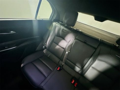 Used 2024 Cadillac XT4 Premium Luxury image 13