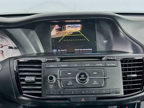 Used 2017 Honda Accord Sport Special Edition image 13