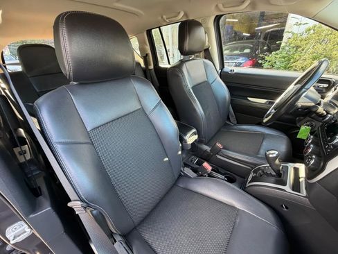 Used 2014 Jeep Compass Latitude AWD/4WD image 37