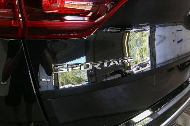 Used 2021 Kia Sportage LX w/ LX AWD Popular Package image 10