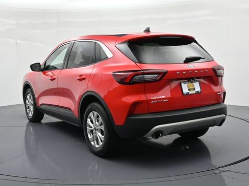 Used 2024 Ford Escape Active AWD/4WD image 8