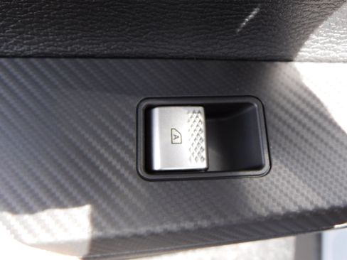 New 2025 Mitsubishi Outlander SEL image 39