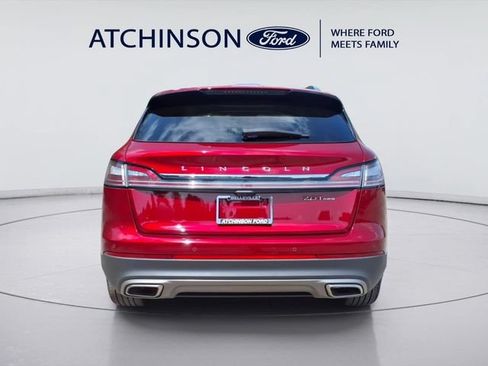 Used 2019 Lincoln Nautilus Reserve AWD/4WD image 6