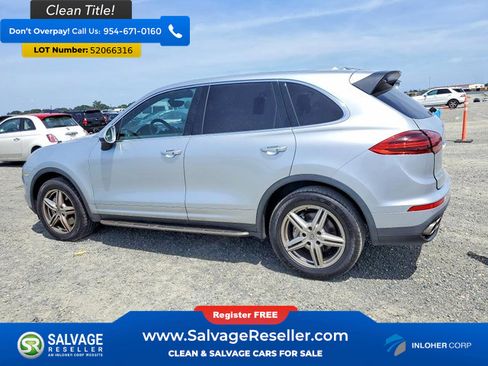 Used 2015 Porsche Cayenne S AWD/4WD image 3