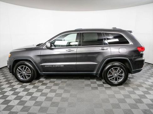 Used 2017 Jeep Grand Cherokee Limited AWD/4WD image 29