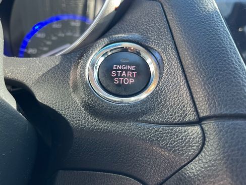 Used 2017 Subaru Legacy 2.5i Limited AWD/4WD image 10
