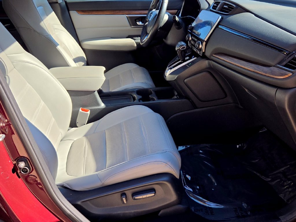 Used 2017 Honda CR-V Touring image 18