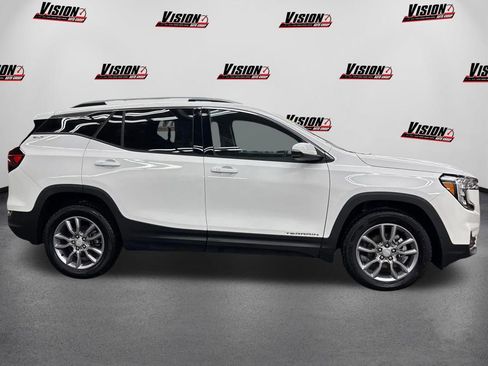 Used 2022 GMC Terrain SLT image 4