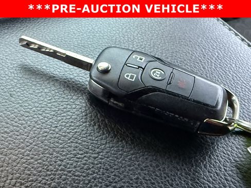 Used 2018 Ford F150 XLT w/ Equipment Group 302A Luxury image 32