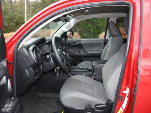 Certified 2023 Toyota Tacoma SR image 7