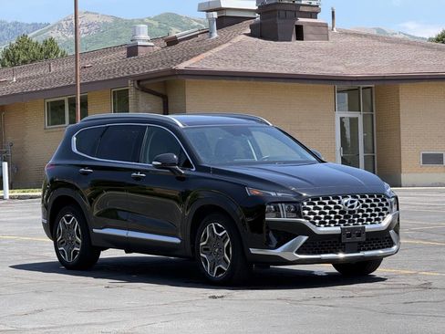 Used 2023 Hyundai Santa Fe Limited FWD image 3