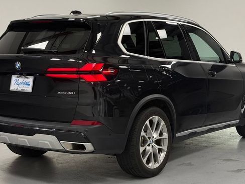 Used 2024 BMW X5 xDrive40i w/ Parking Assistance Package AWD/4WD image 3
