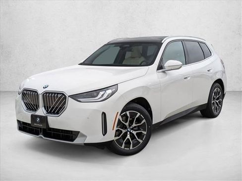 Used 2025 BMW X3 xDrive30i w/ Convenience Package image 1