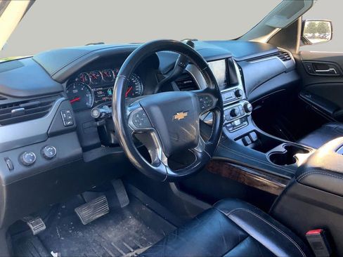 Used 2019 Chevrolet Tahoe LT AWD/4WD image 18