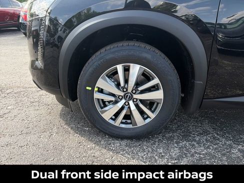 New 2026 Nissan Pathfinder SL AWD/4WD image 34