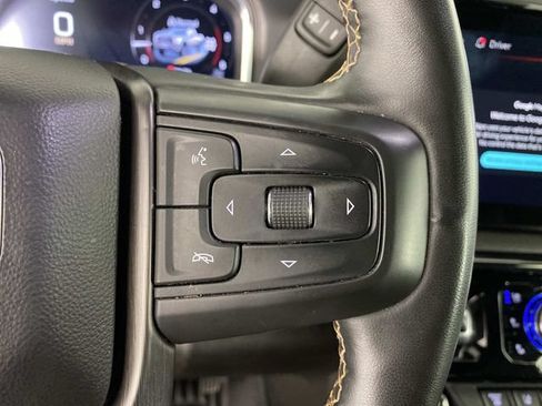 Used 2024 GMC Sierra 2500 AT4 AWD/4WD image 15