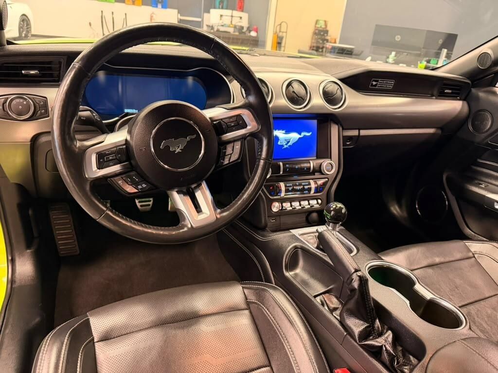 Used 2020 Ford Mustang GT Premium w/ Equipment Group 401A RWD image 7