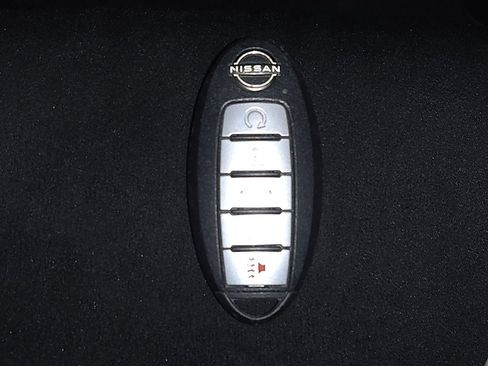 Used 2024 Nissan Altima 2.5 SV image 32