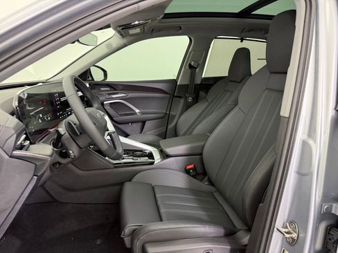 New 2025 Audi Q5 Premium Plus image 5