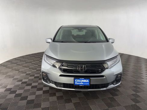 Certified 2026 Honda Odyssey EX-L image 4