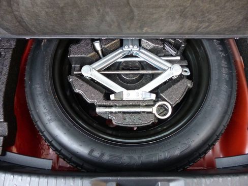 Used 2024 Subaru Crosstrek 2.0i Premium AWD/4WD image 28