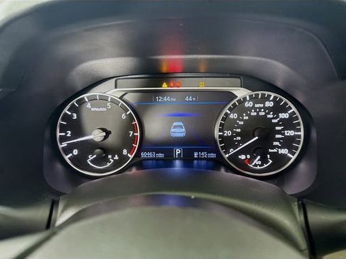 Used 2024 Nissan Altima 2.5 SV image 11