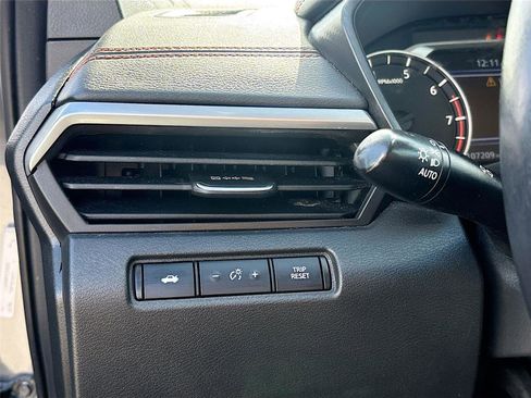 Used 2021 Nissan Altima 2.5 SR image 19