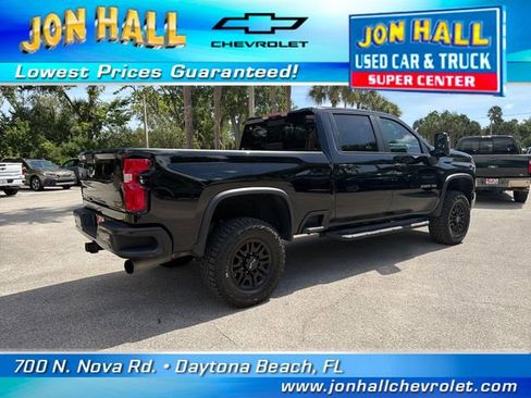 Used 2024 Chevrolet Silverado 2500 ZR2 w/ Technology Package AWD/4WD image 15