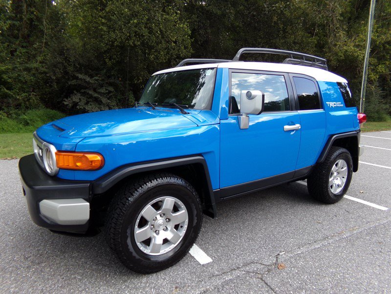 Used 2007 Toyota FJ Cruiser 4WD w/ Upgrade Pkg 2 image 1