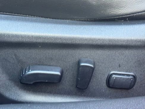 Used 2024 Nissan Sentra SR w/ SR Premium Package image 20