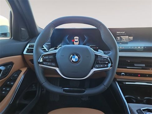 Certified 2025 BMW 330i xDrive Sedan w/ Convenience Package image 12