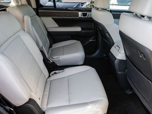 New 2026 Hyundai Santa Fe Calligraphy AWD/4WD image 22