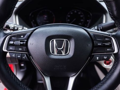 Used 2018 Honda Accord EX-L image 31